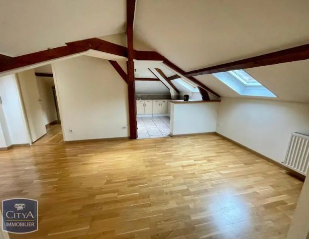 Appartement à louer 5 pièces 65.64m² - Photo 1