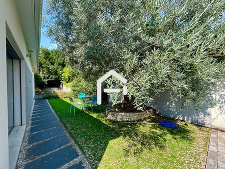 A louer : Villa T4 meublé à Toulouse avec jardin et piscine - Photo 5