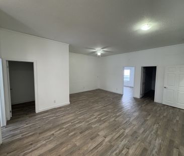 For Lease - 4337 BURNSIDE Line Unit# 4B, Orillia, Ontario - Photo 6