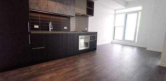 Highway 7/Jane Spacious Modern Luxurious 1Bdrm 1Bath - Photo 2