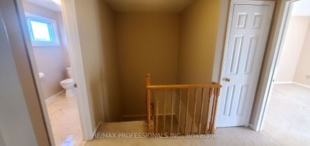 For Lease - 2545 Addingham Crescent, Oakville, Ontario - Photo 5
