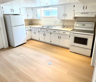 For Lease - 36 Ashmore Avenue Unit# Lower, Toronto, Ontario - Photo 3