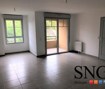 T3 AVEC LOGGIA + 2 PARKINGS EN SOUS SOL - Photo 1