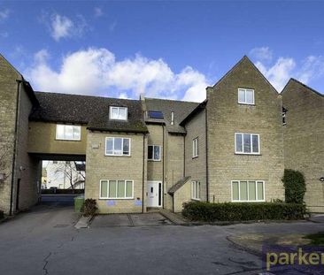 Langdale Gate, Witney, Oxfordshire, OX28 - Photo 2