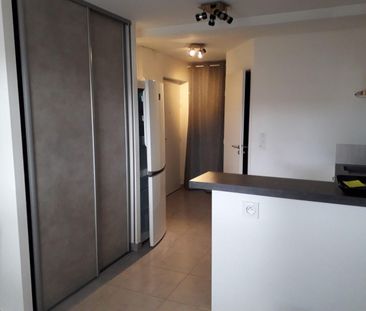 Location Appartement 1 pièce 24m² TROYES 10000 - Photo 2