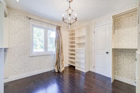 For Lease - 363 Lakeshore Road, Oakville, Ontario - Photo 3