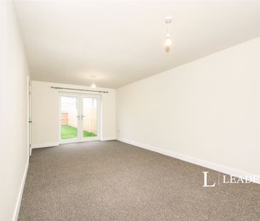 3 bedroom house to rent Tulip Road, Quadring, Spalding, PE11 - Photo 2
