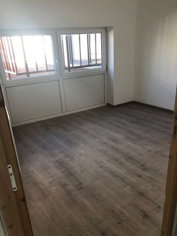 Centraal gelegen appartement - Photo 2