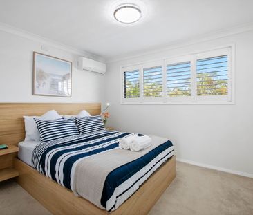 FURNISHED WATERFRONT RETREAT - Photo 2