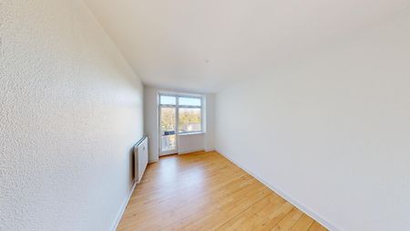 Lys lejlighed med fire værelser i hjertet af Aalborg - Photo 2