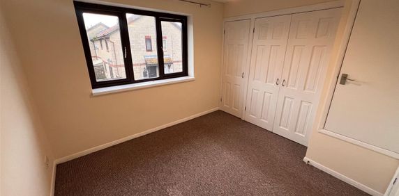 Perrymead, Worle, Weston-Super-Mare - Photo 2