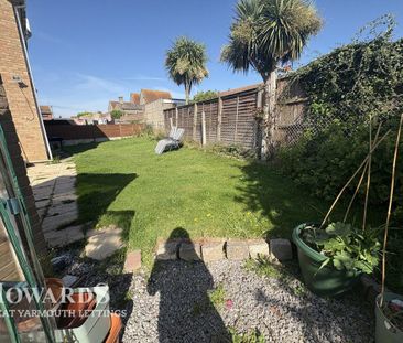 3 bedroom semi-detached house to rent - Photo 2
