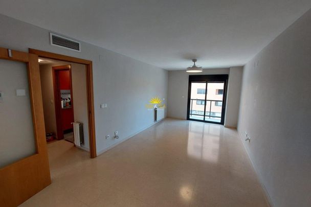 FOUR-BEDROOM APARTMENT – ALICANTE - Photo 1