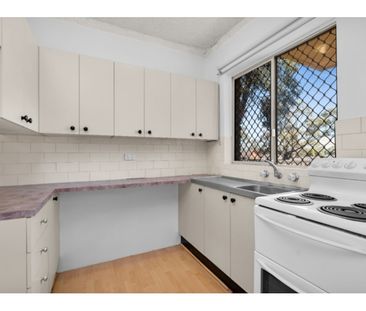 4/1 Lavinia Place - Photo 2