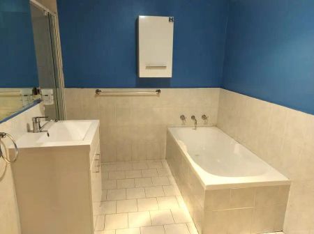 “Great Location!” - Photo 2