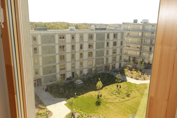 Diagonalgatan 7, Barkarbystaden - Photo 1