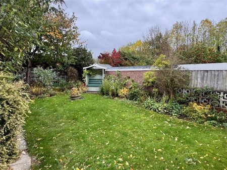 2 bedroom detached bungalow to rent - Photo 3