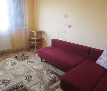 3 camere, 60 mp, semidecomandat, mobilat modern, zona Garii - Fotografie 3