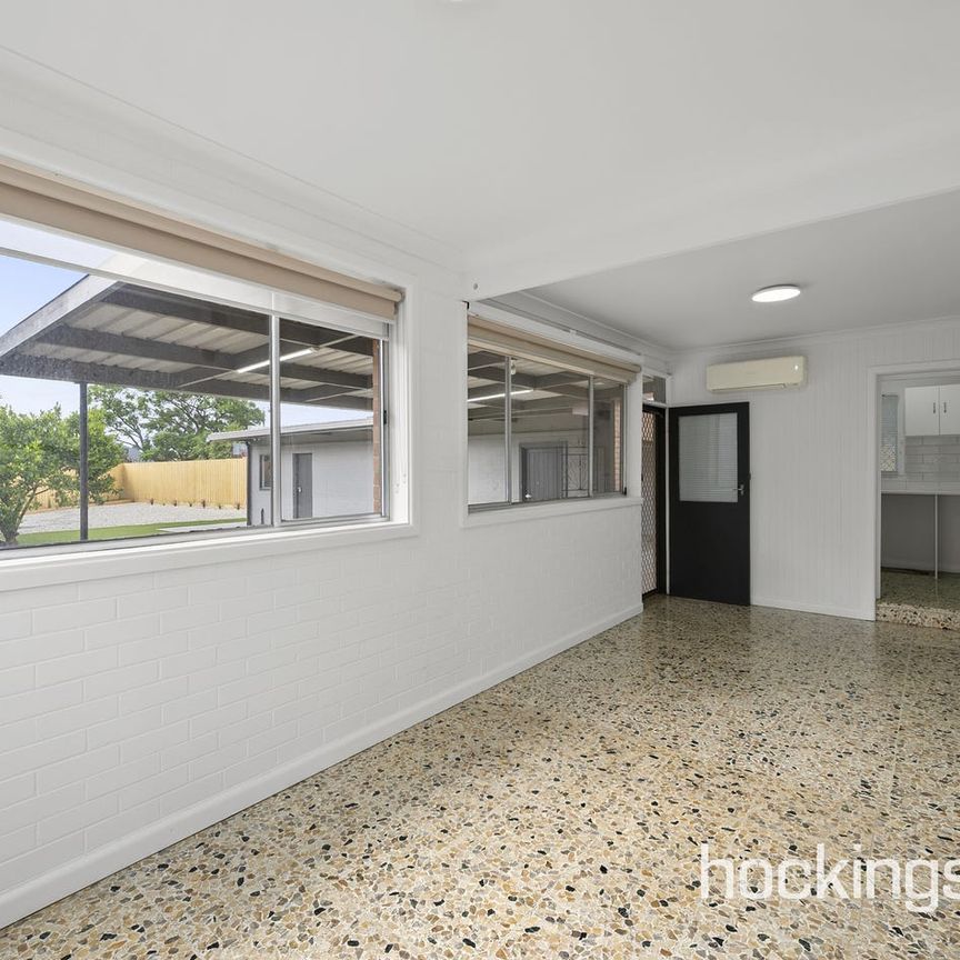 Beautifully Presented Family Home In Central Reservoir Location - Photo 1