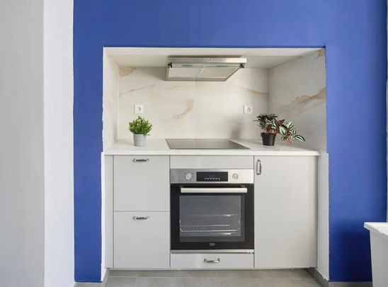 Largo Vitorino Damásio, Lisbon, Lisbon 1200-872 - Photo 1