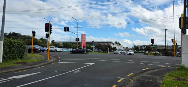 2 Bedroom unit to rent for small family or couple. - Photo 1