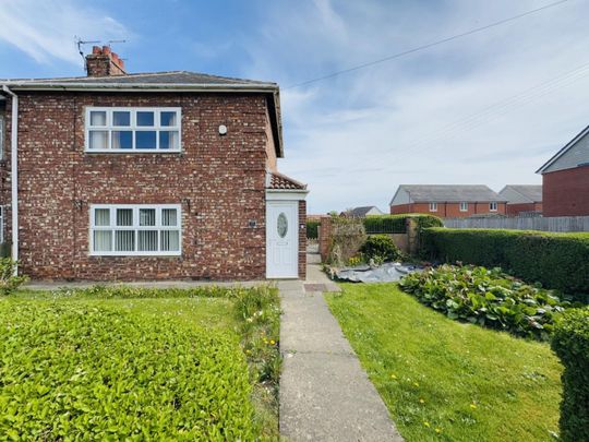 Chatham Gardens, Hartlepool - Photo 1