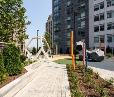 For Lease - 4065 Confederation Parkway Unit# 3203, Mississauga, Ontario - Photo 5
