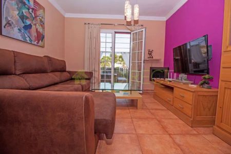 Alquiler de piso en Calle Vélez Málaga - Photo 5