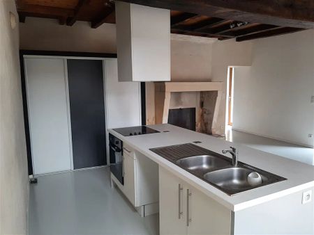 Location maison 6 pièces - 151.28m² à Sainte gemme (17250) - Photo 3