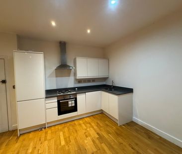 1 Bed Flat, Wick Lane, E3 - Photo 5