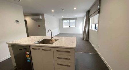 Unit on Venning - Photo 4