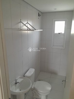 Sobrado com 2 quartos e 60m² para alugar em Morada Gaúcha, Gravataí. - Foto 1