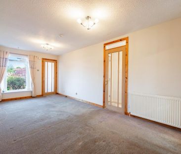2 bedroom detached bungalow to rent - Photo 6
