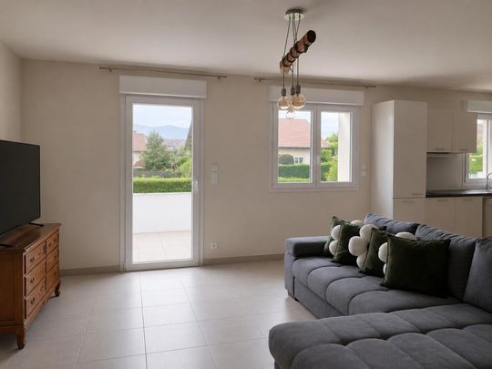 Location Appartement T3 74m² Francin - Photo 1