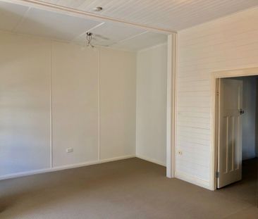 One Bedroom Beauty in Taree West! - Photo 3