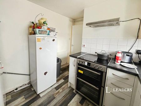 studio to rent Millfield, Sompting, Lancing, West Sussex, BN15 - Photo 3