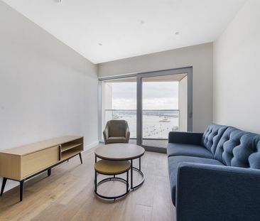 Available from 03/12/2026 - 2 Bed Apartment, Furnished - Photo 1
