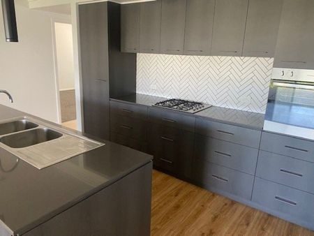 4/12 Beetson Street Boorooma NSW - Photo 4