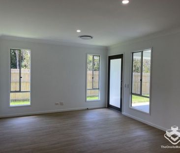 2 Brand New 3 Bed Duplex - Photo 1