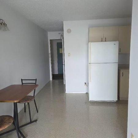 Logement idéal pour retraités et pré-retraités – SECTEUR recherché - Photo 4