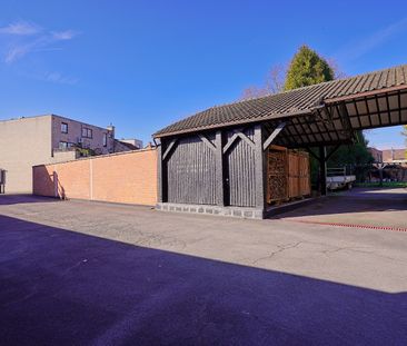 Groot magazijn in het centrum van Sint-Niklaas - Photo 4