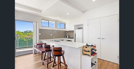 Light-filled apartment with renovated floorboards! - Photo 4