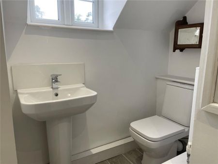 2 bedroom detached house to rent - Photo 4