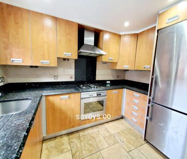 3 bedroom semi-detached house to rent - Photo 3