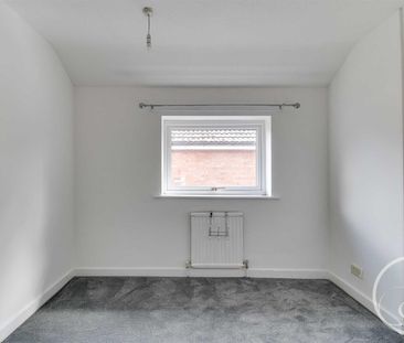 Shadwell Lane, Shadwell, Leeds - Photo 4