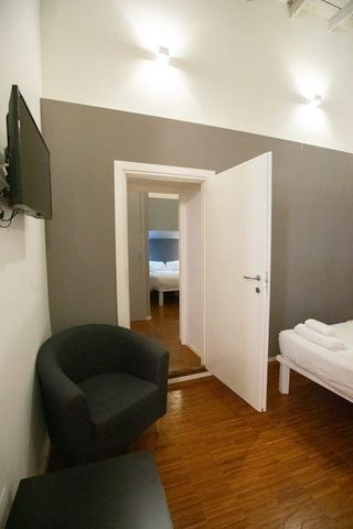 Vicolo Paganica, Rome, Lazio 00186 - Photo 5