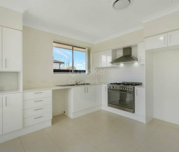 6A Charbray Loop, Oran Park - Photo 6