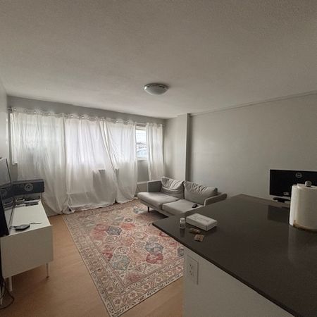 47- 146 Stewart St - Photo 3