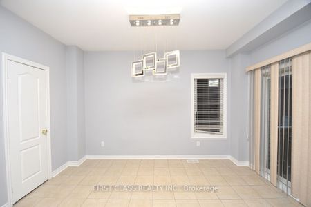 Semi-Detached Home For Lease | E8129326 - Photo 2