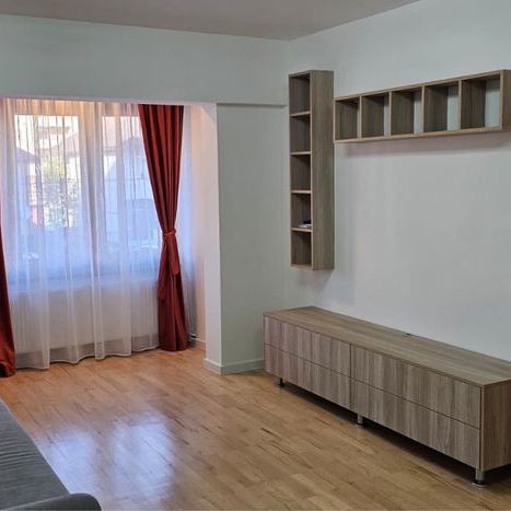 Apartament 2 camere decomandat zona Judetean - Fotografie 1